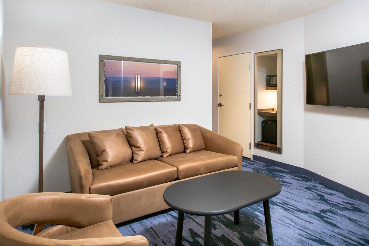Fairfield Inn & Suites Рапид Сити Екстериор снимка
