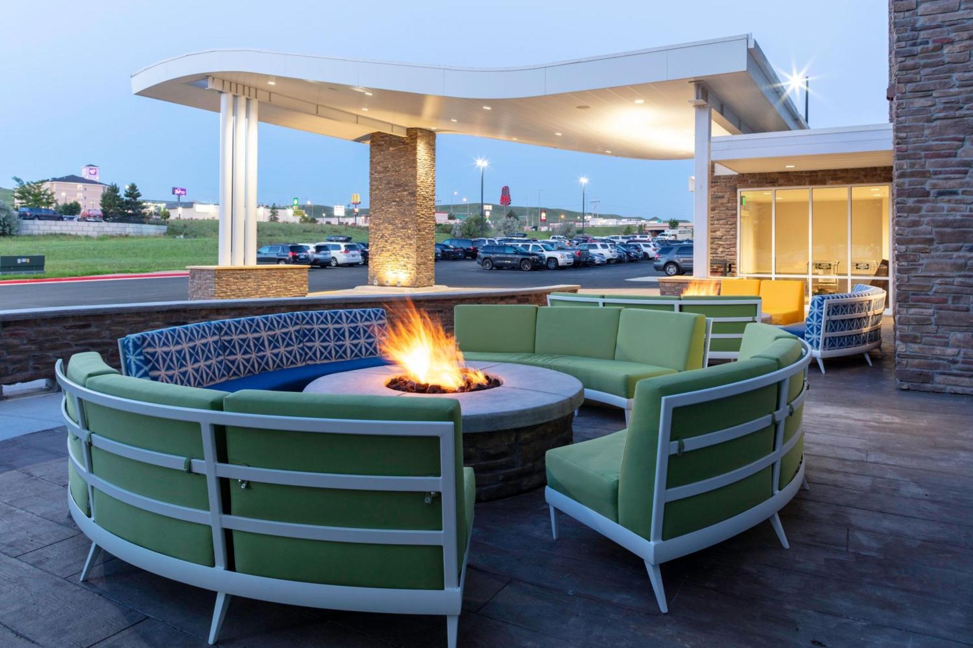 Fairfield Inn & Suites Рапид Сити Екстериор снимка