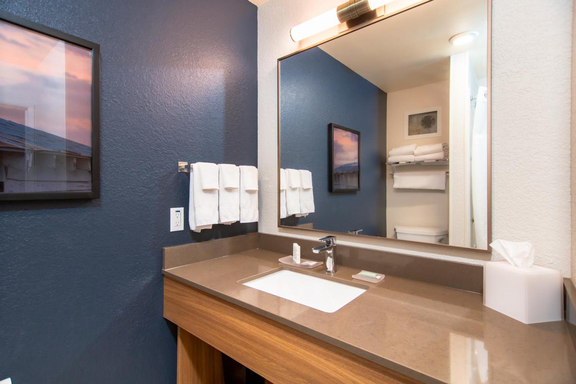 Fairfield Inn & Suites Рапид Сити Стая снимка
